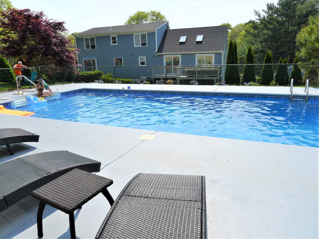 East Falmouth MA Vacation Rentals, Upper Cape Cod Vacation Rentals, Upper Cape Cod Vacations, Upper Cape Cod MA Vacation Rentals