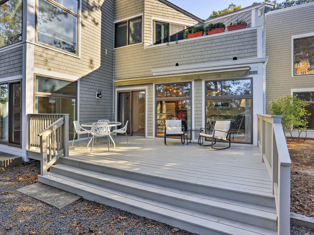 Mashpee MA Vacation Rentals, Upper Cape Cod Vacation Rentals, Upper Cape Cod Vacations, Upper Cape Cod MA Vacation Rentals