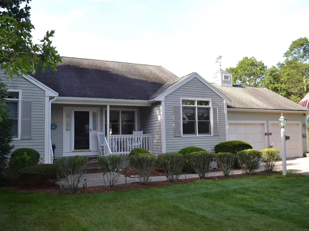 East Falmouth MA Vacation Rentals, Upper Cape Cod Vacation Rentals, Upper Cape Cod Vacations, Upper Cape Cod MA Vacation Rentals
